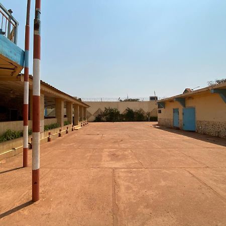 Hotel Levy'S Bangui Dış mekan fotoğraf